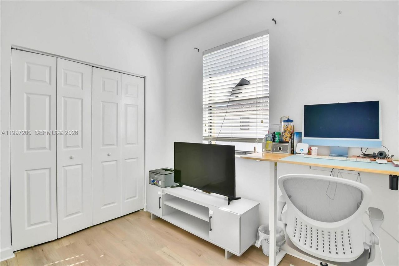 22525 SW 105th Ct, Cutler Bay, FL 33190 Photo