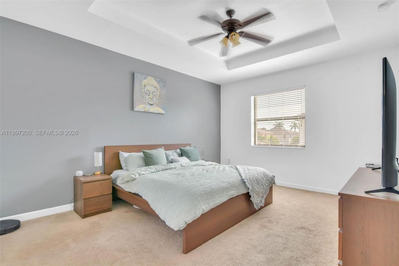 22525 SW 105th Ct, Cutler Bay, FL 33190 Photo