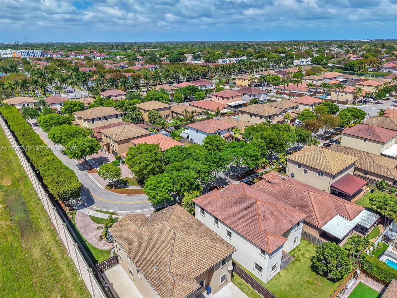 22525 SW 105th Ct, Cutler Bay, FL 33190 Photo