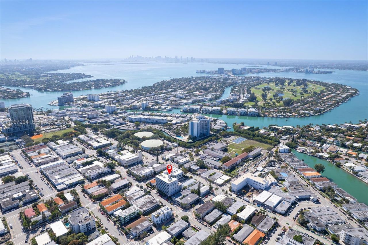 7620 Carlyle Ave , Unit 204, Miami Beach, FL 33141 Photo