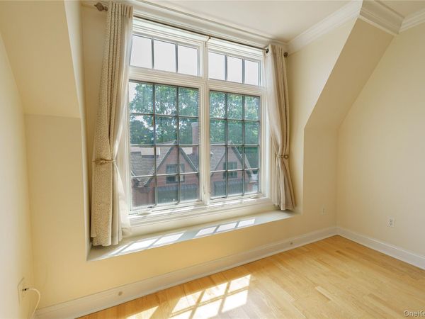 55 1st Street, Unit 408, Pelham, NY 10803