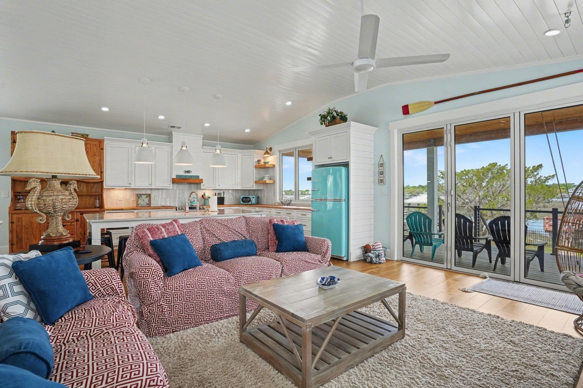 242 Dogwood Dr. S Photo 10