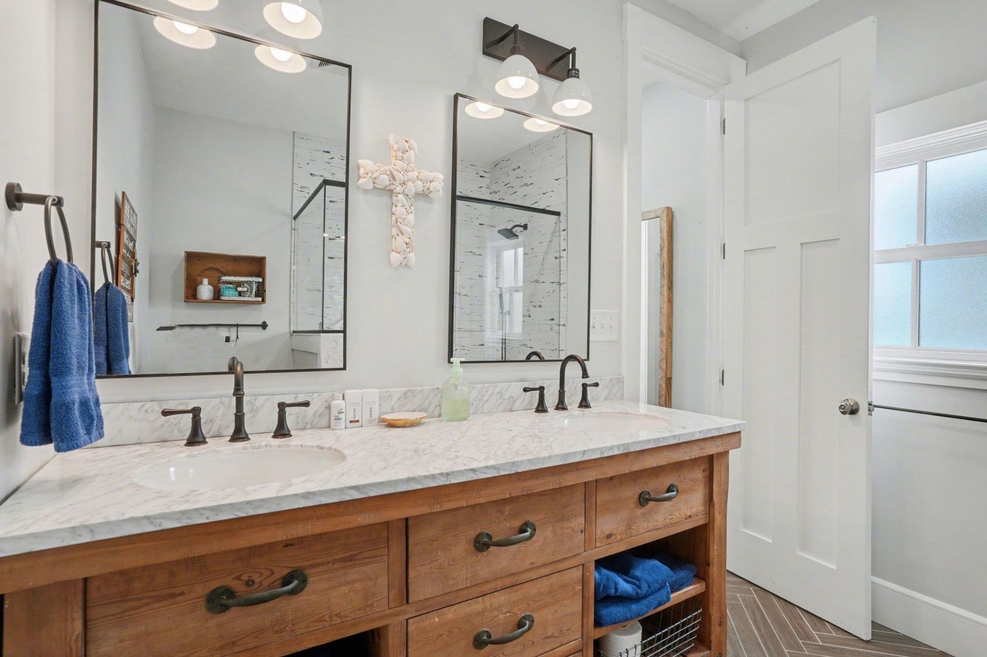 242 Dogwood Dr. S Photo 23