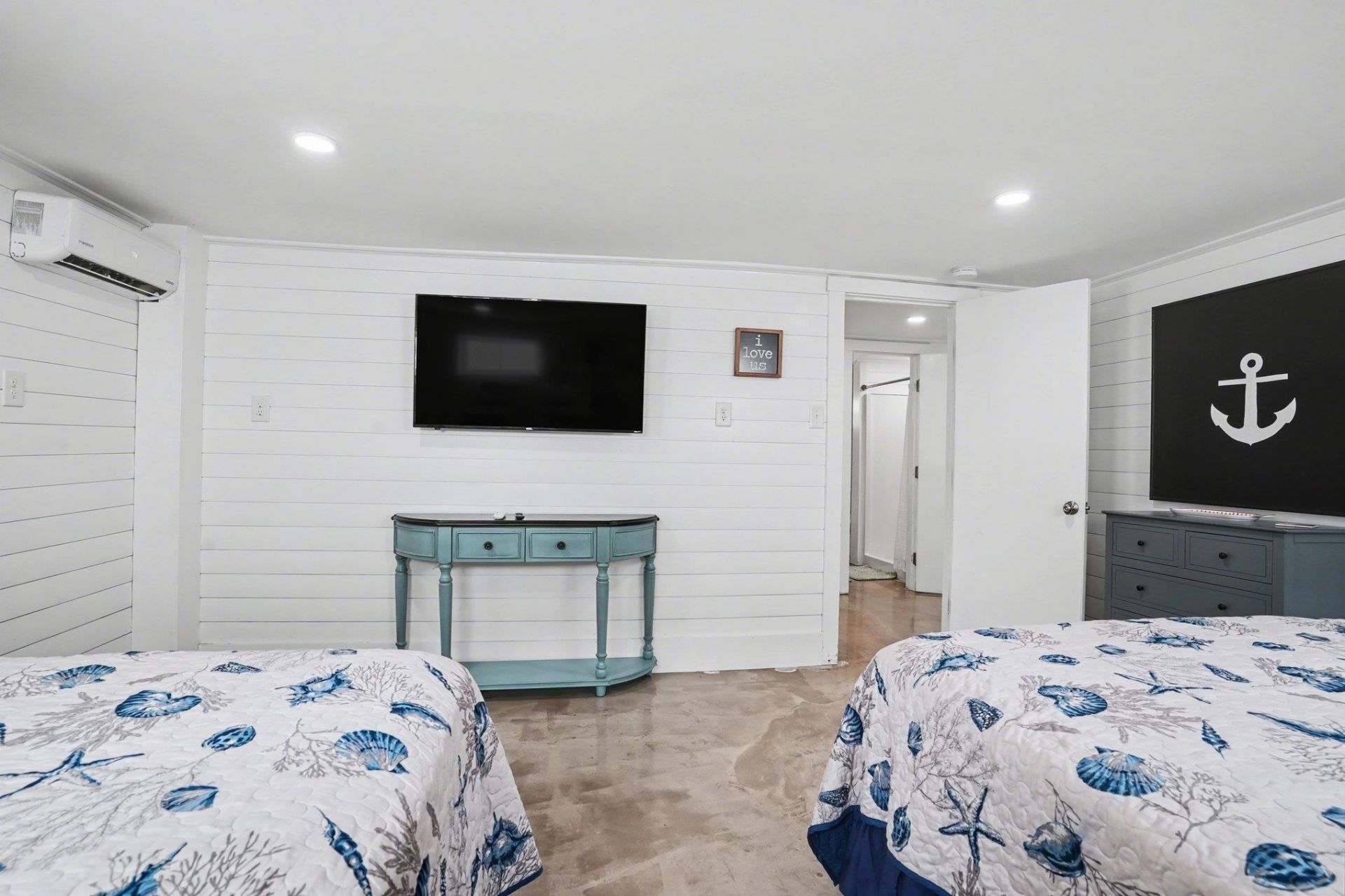 242 Dogwood Dr. S Photo 32