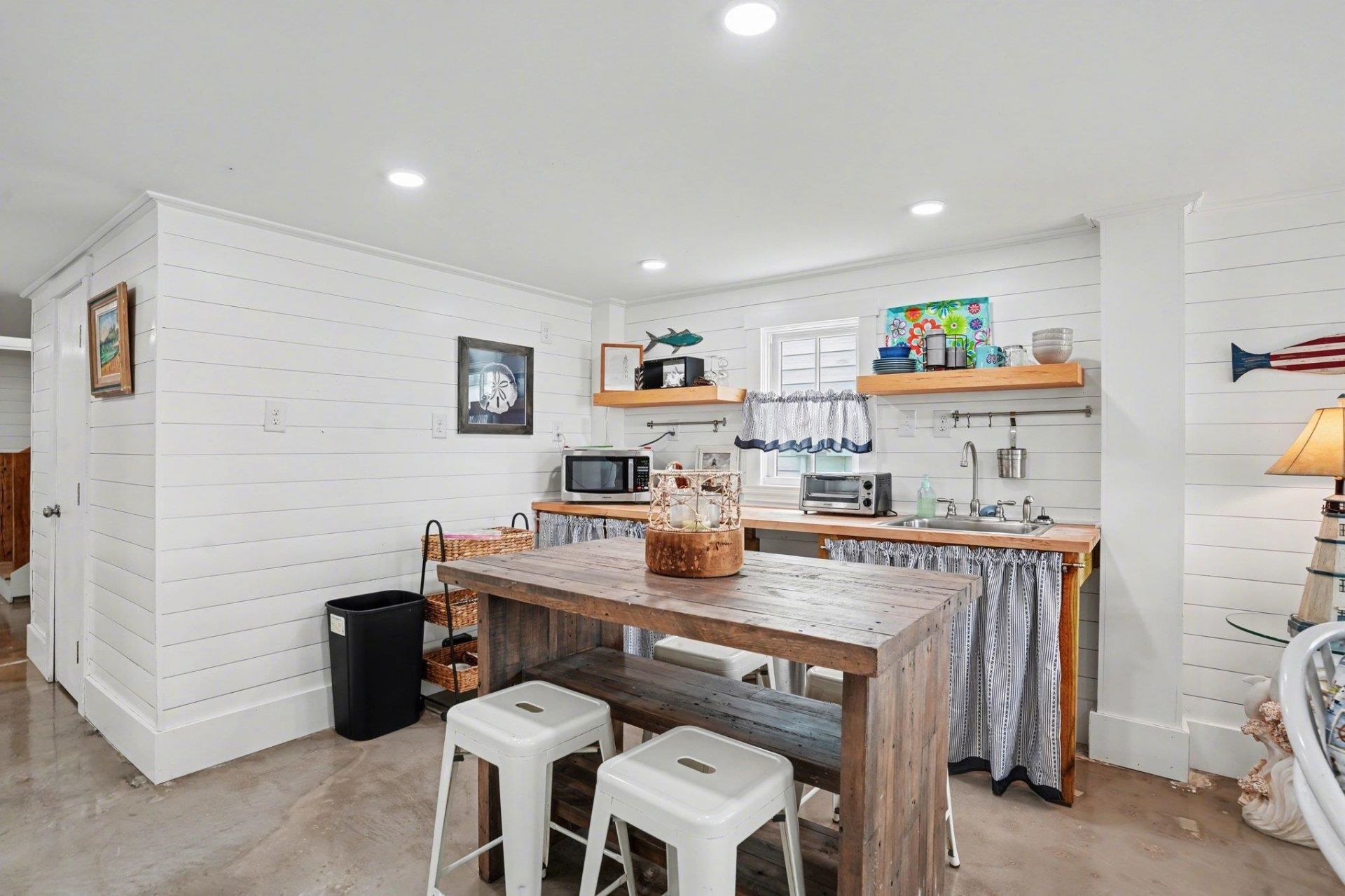 242 Dogwood Dr. S Photo 38