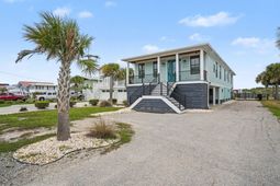 242 Dogwood Dr. S photo 4