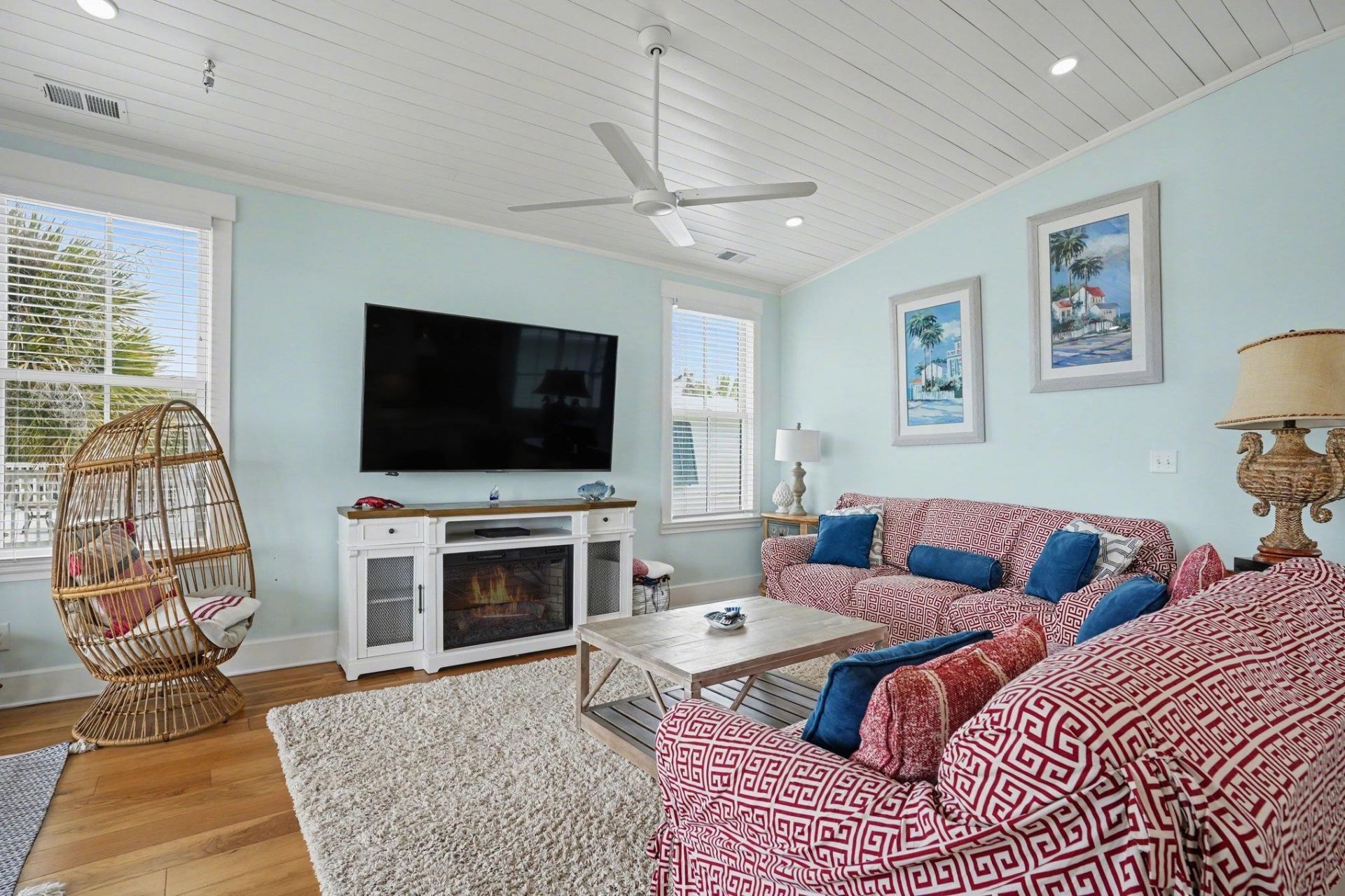 242 Dogwood Dr. S Photo 9