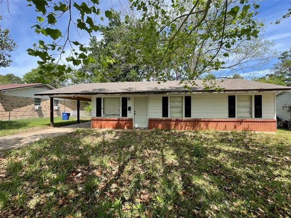 2632 Lola Lane , Shreveport, LA 71118