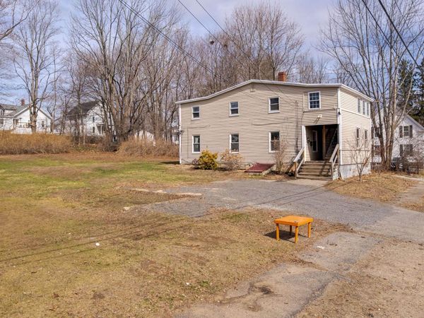 21 Hanson Street, Somersworth, NH 03878