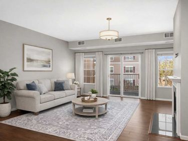 12693 Collegeview Drive, Unit 201, Eden Prairie, MN 55347