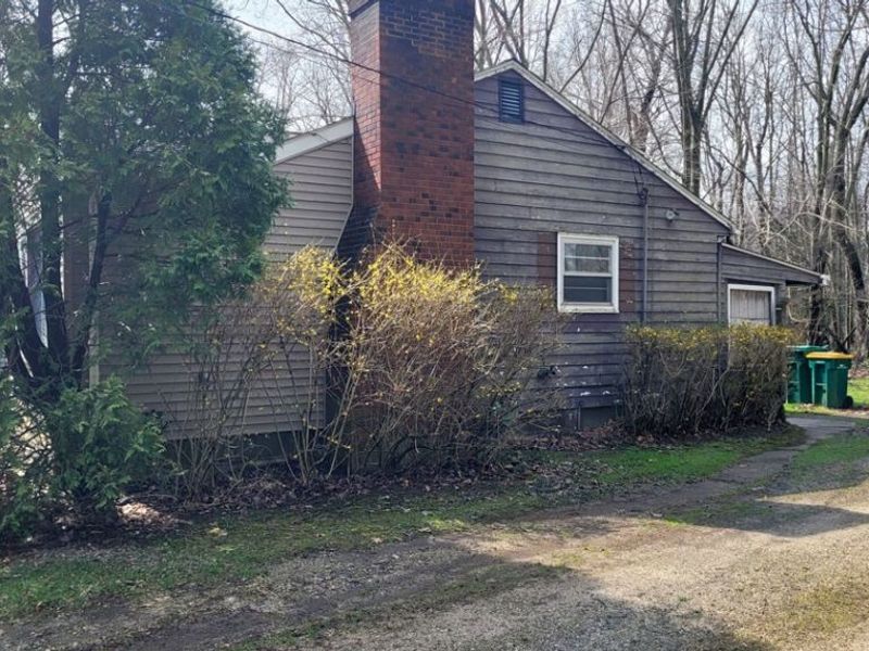 6558 Mentor Park Boulevard, Mentor, OH 44060 Photo 2