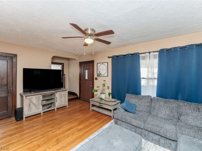 2201 Ralph Avenue , Cleveland, OH 44109 Photo 13