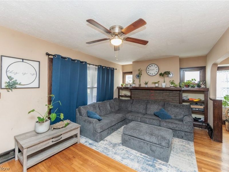 2201 Ralph Avenue , Cleveland, OH 44109 Photo 14