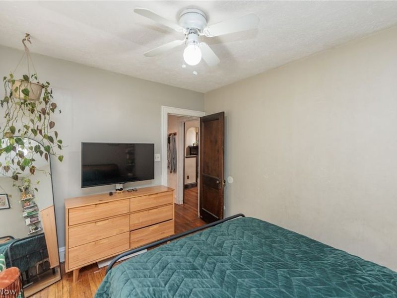 2201 Ralph Avenue , Cleveland, OH 44109 Photo 16