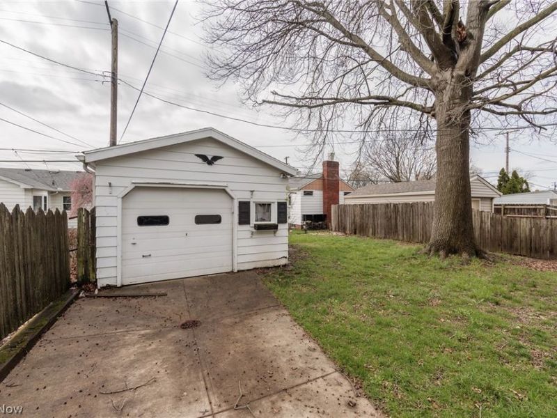 2201 Ralph Avenue , Cleveland, OH 44109 Photo 36