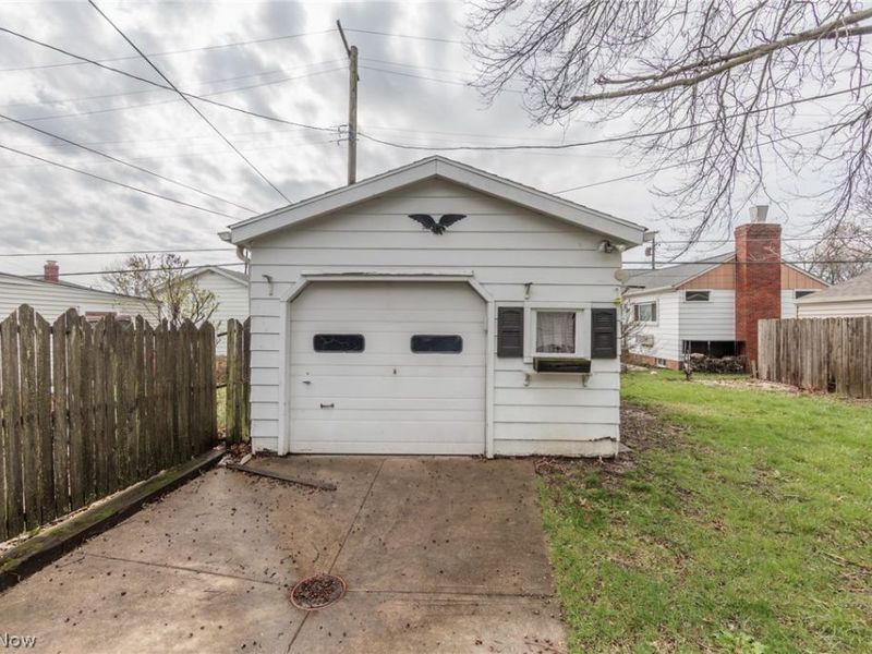 2201 Ralph Avenue , Cleveland, OH 44109 Photo 37