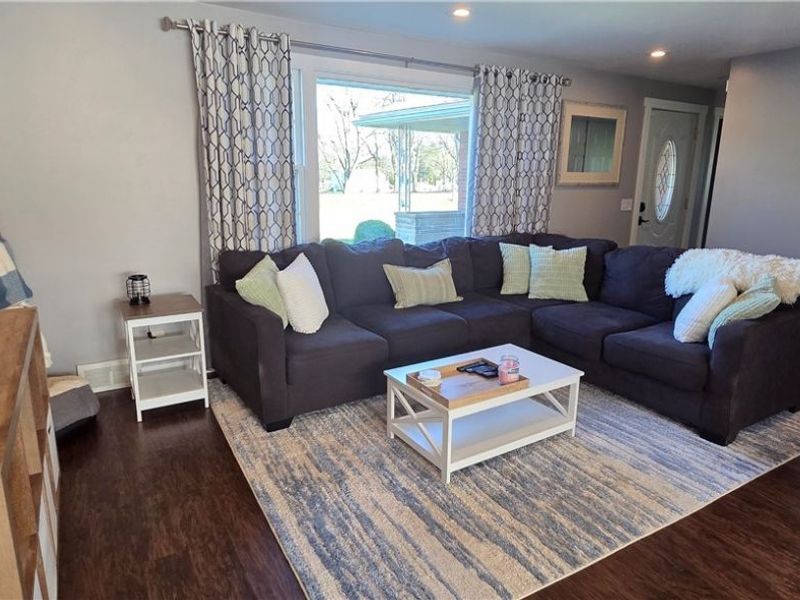 5581 Middlebranch Avenue NW, Canton, OH 44721 Photo 3