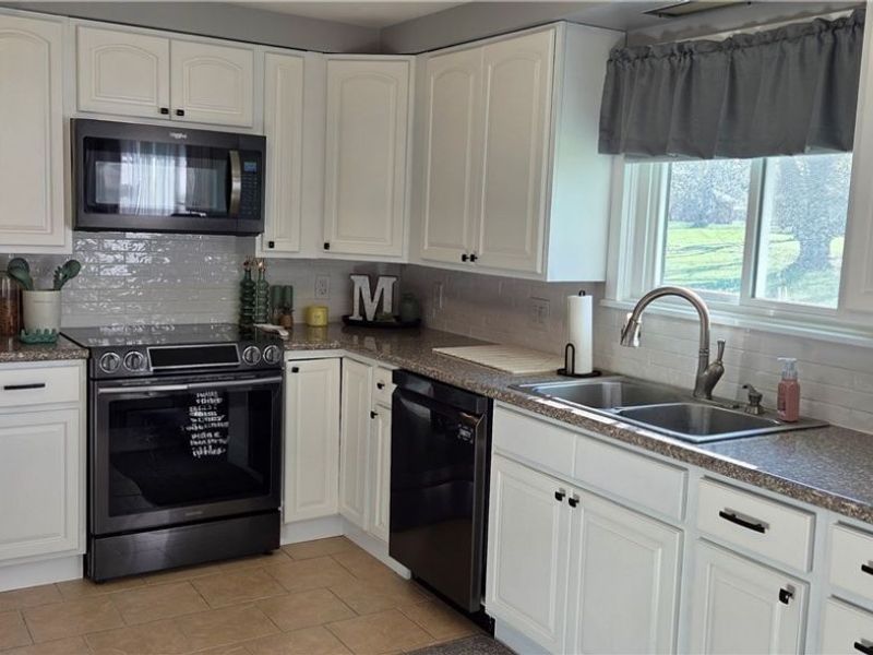 5581 Middlebranch Avenue NW, Canton, OH 44721 Photo 5