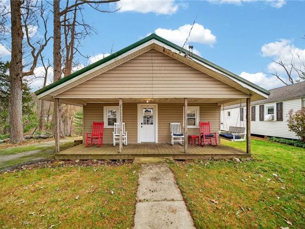 23557 Eisentrout Dr, Canadohta Lake, PA 16438