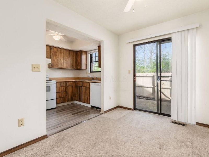 3328 Edgebrook Drive, Unit 2, Dublin, OH 43017 Photo 13