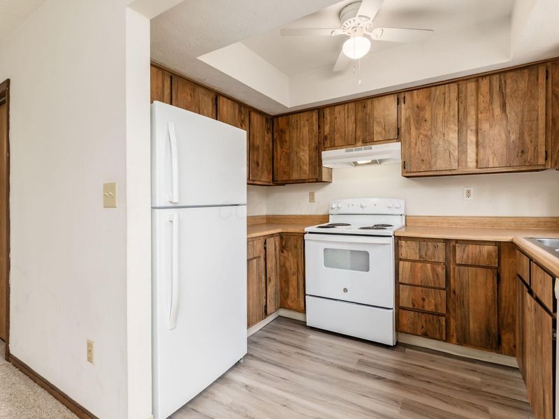 3328 Edgebrook Drive, Unit 2, Dublin, OH 43017 Photo 15