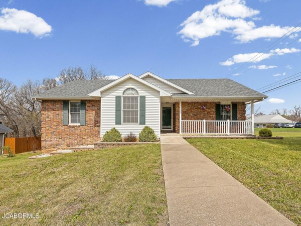 3600 MALL RIDGE STREET, Jefferson City, MO 65109