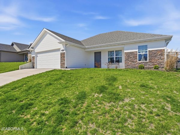 5535 SWEETGUM CIRCLE, Columbia, MO 65202