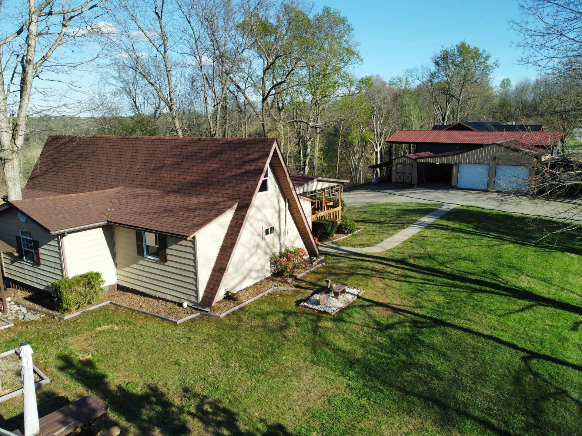 1129 Indian Ridge Road, Falls of Rough, KY 40119