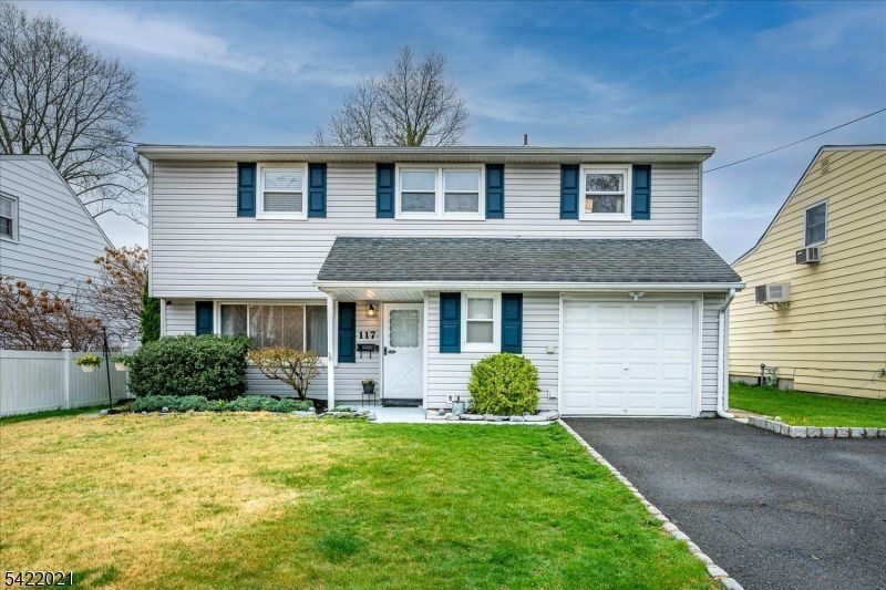 117 Cleveland Ave, Woodbridge, NJ 07067 Main Photo