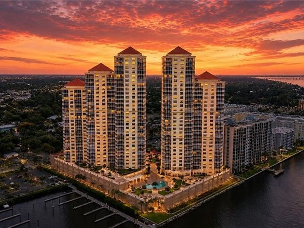 2104 W 1st ST, Unit 1702, FORT MYERS, FL 33901