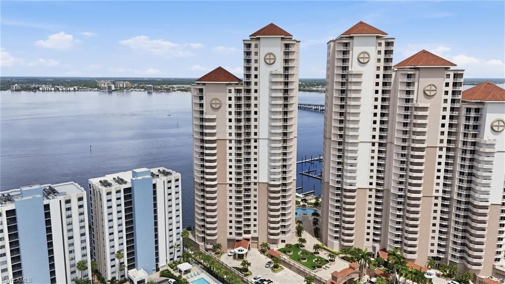 2104 W 1st St, Unit 1702, Fort Myers, FL 33901 Photo