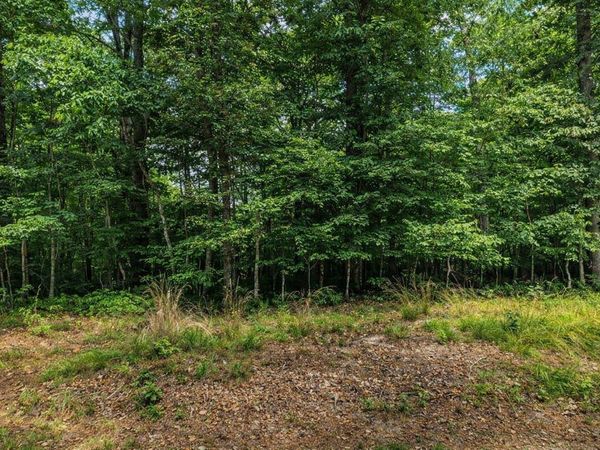 192 Albemarle Ln, Crossville, TN 38558