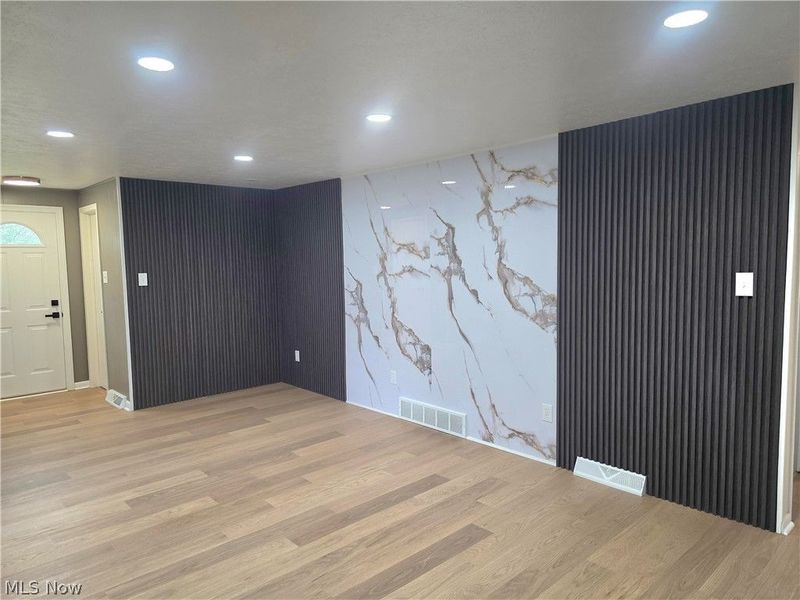 3181 Parmalee Drive , Seven Hills, OH 44131 Photo 10