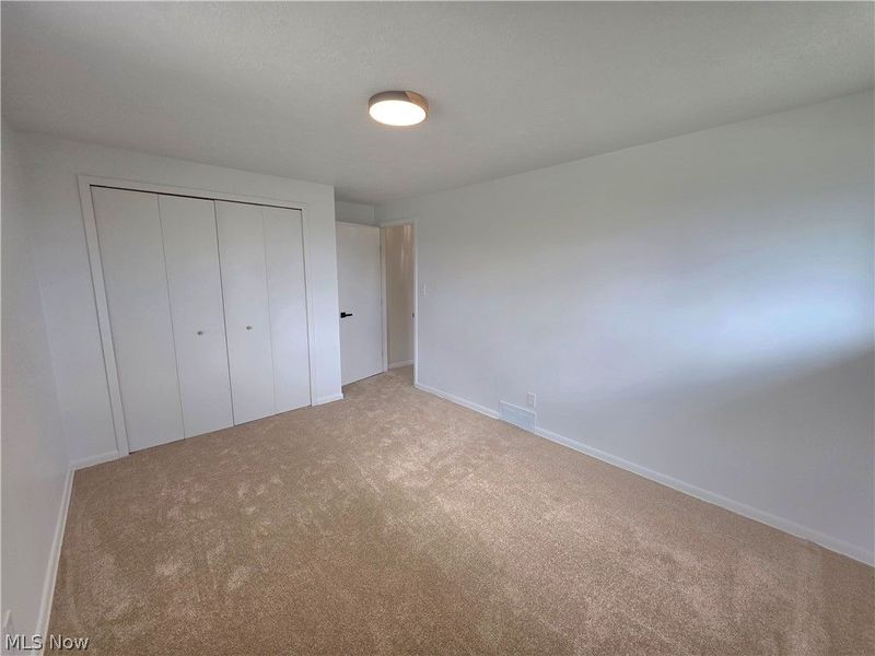 3181 Parmalee Drive , Seven Hills, OH 44131 Photo 12