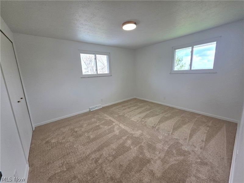 3181 Parmalee Drive , Seven Hills, OH 44131 Photo 13