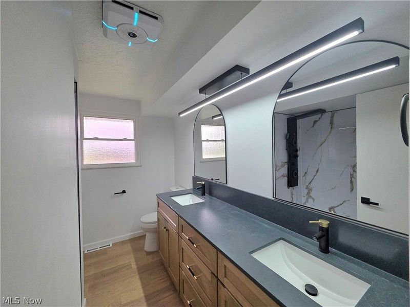 3181 Parmalee Drive , Seven Hills, OH 44131 Photo 22