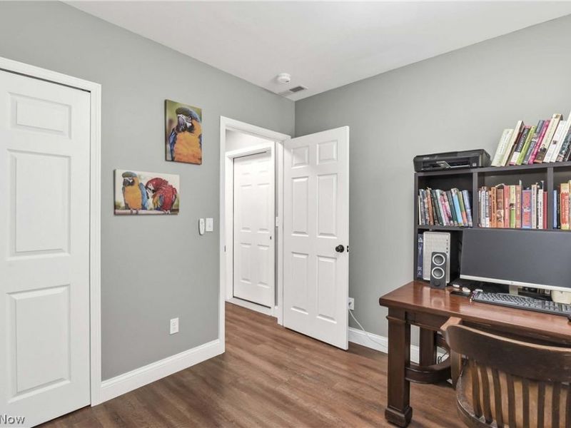 3606 Walter Road , North Olmsted, OH 44070 Photo 19