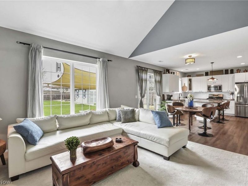 3606 Walter Road , North Olmsted, OH 44070 Photo 4