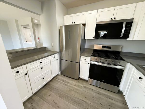 25 Lexington Hill, Unit 8, Harriman, NY 10926