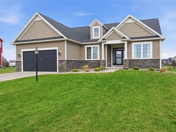 1045 Lakemist Trail, Ontario, NY 14519