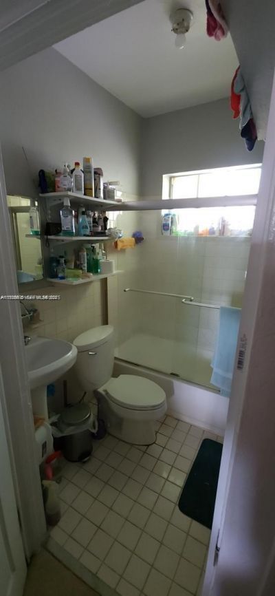 251 NW 34th Ter, Miami, FL 33127 Photo