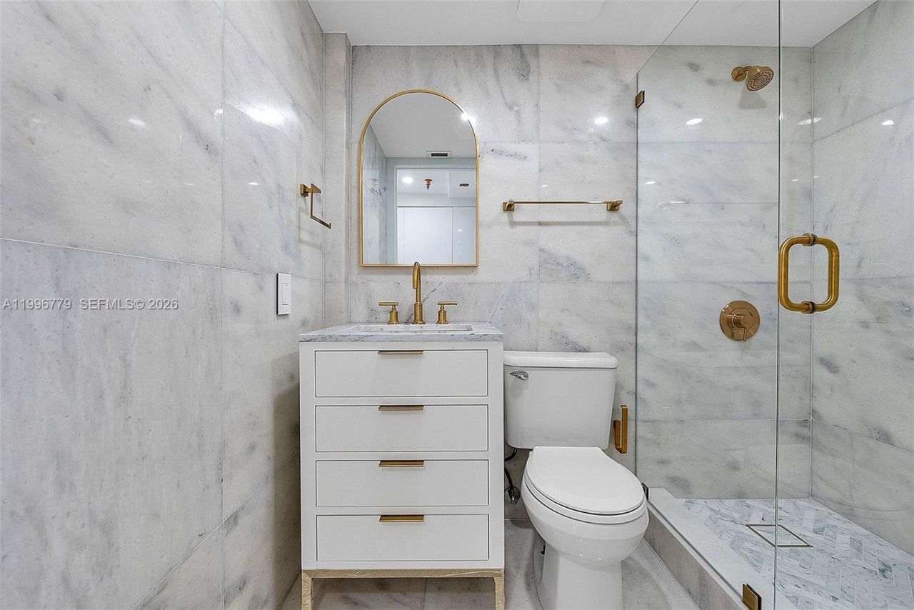 540 Brickell Key Dr, Unit 928, Miami, FL 33131 Photo