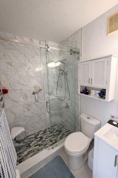 7663 W 36th Ave , Unit 7, Hialeah, FL 33018 Photo