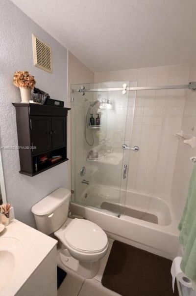 7663 W 36th Ave , Unit 7, Hialeah, FL 33018 Photo