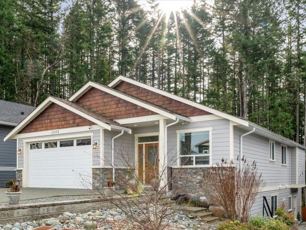 1335 Langara Dr , Nanaimo, BC V9R 6A8