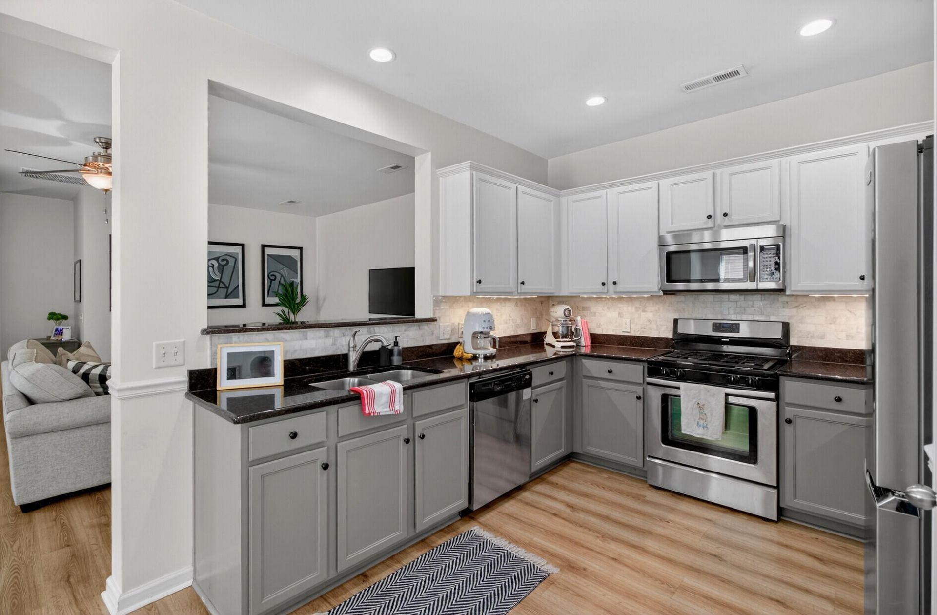 3312 Conservancy Lane Photo 13