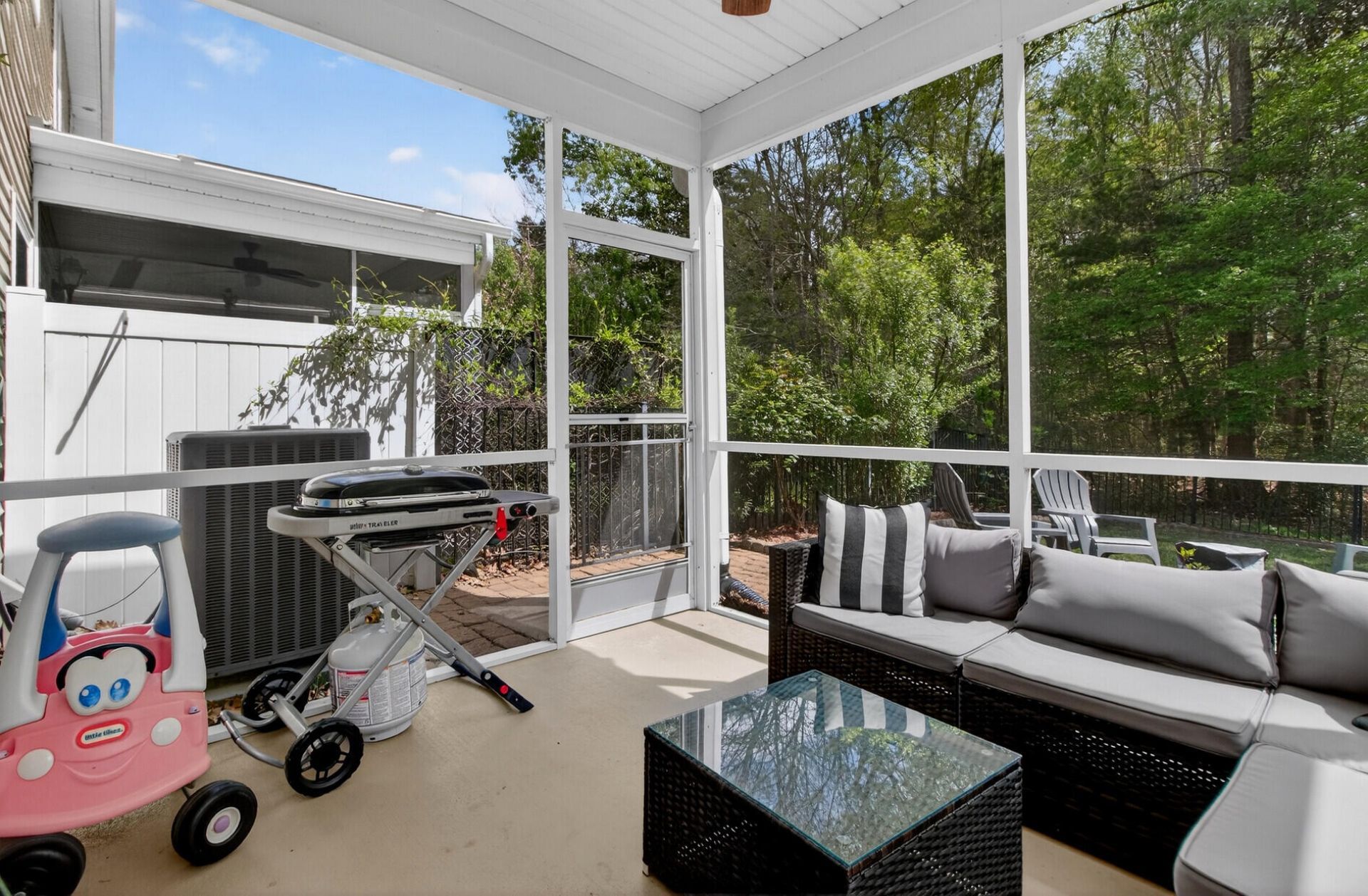 3312 Conservancy Lane Photo 32