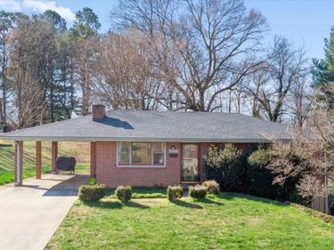6030 Edgewood Avenue, Lynchburg, VA 24502