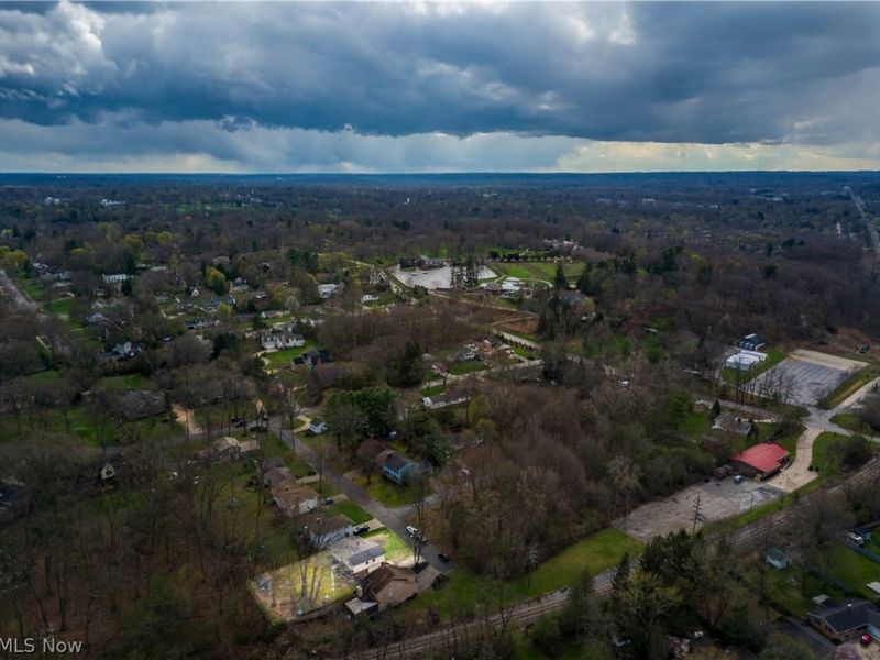 887 Delaware Avenue , Akron, OH 44303 Photo 44