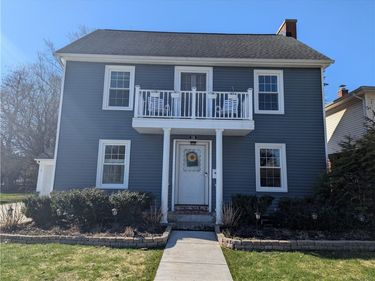 116 Grasmere Road, Lockport, NY 14094